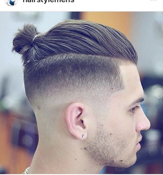 Man-bun-erkek-topuz-sac-modelleri